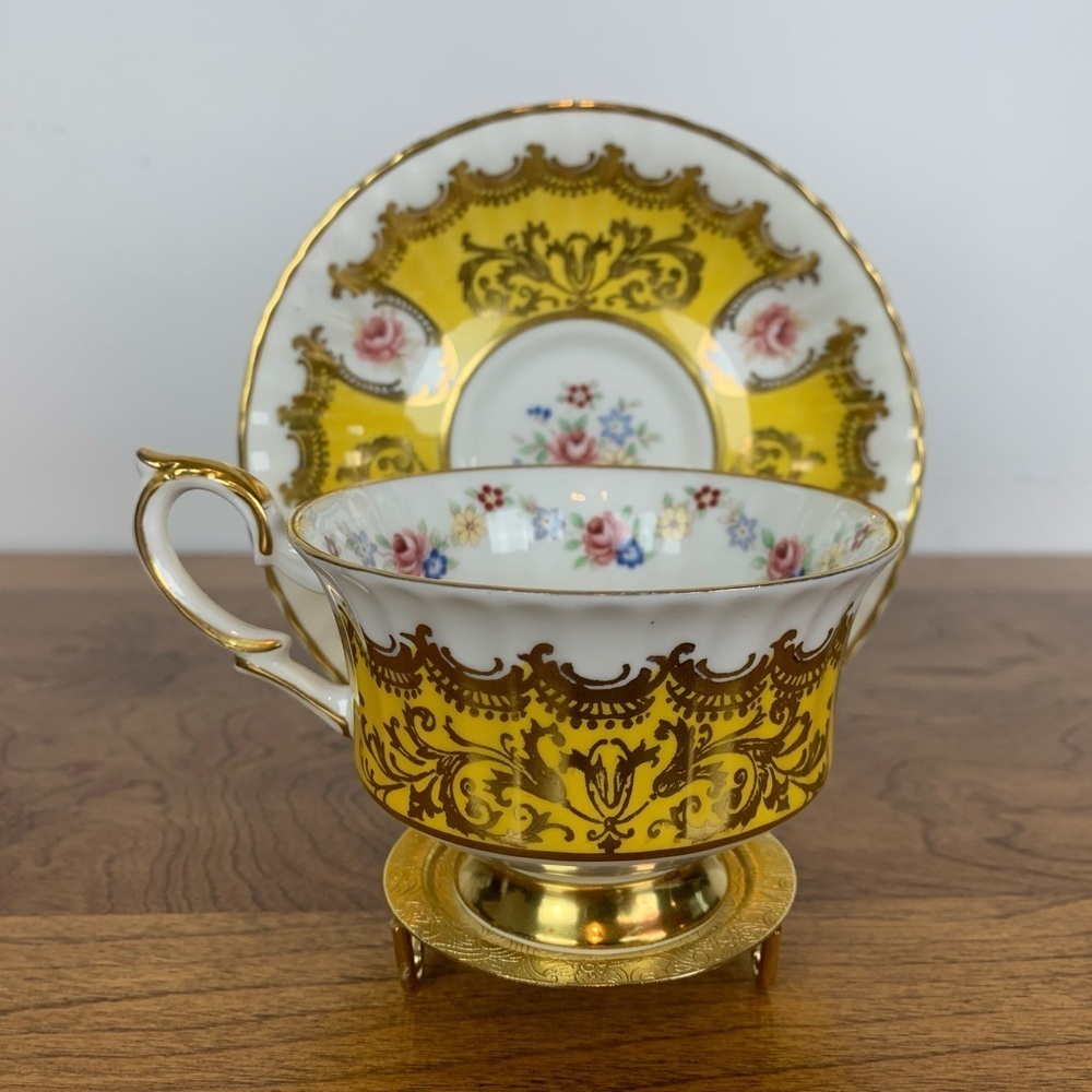 Paragon Teacup Saucer Set Trenton Yellow Gold Flowers England Single Warrant Vtg